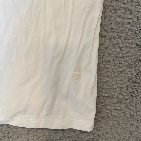 Lululemon EXTREMELY RARE TEAM CANADA OLYMPIC LOVE CREW Size XS - Picture 7 of 8